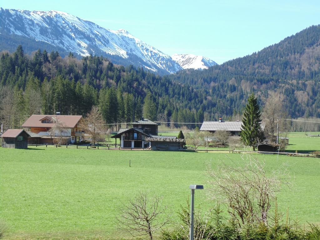 Hotel Allgäu Sonne Oberstdorf Zimmer foto